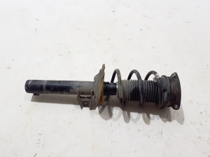 Volkswagen Golf VII (2012–2026) Front shock absorber 5Q0413031GG - 2