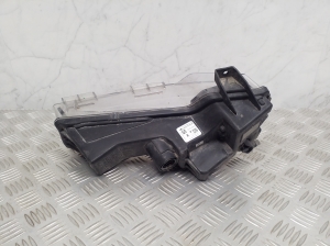 Tesla Model 3 3 (2016–2024) Front-Nebelscheinwerfer 107739600C - 2