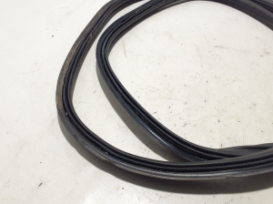 Volkswagen Golf VII (2012–2026) Trunk seal (on body) 5G6827705E - 3