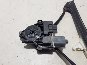 Volkswagen Golf VII (2012–2026) Rear side door window regulator 5G4839461C - 2