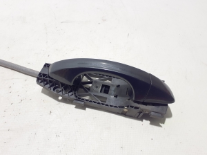 Volkswagen Golf VII (2012–2026) Rear side door exterior handle and its parts - 4