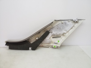 Mercedes Benz ML-Class 164 (2005–2011) Tagumise toe sisekujundus A1646902025 - 3