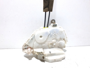Honda Civic VIII (2005–2012) Front door lock - 3