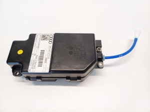 Front seat control unit - 4H0881073B