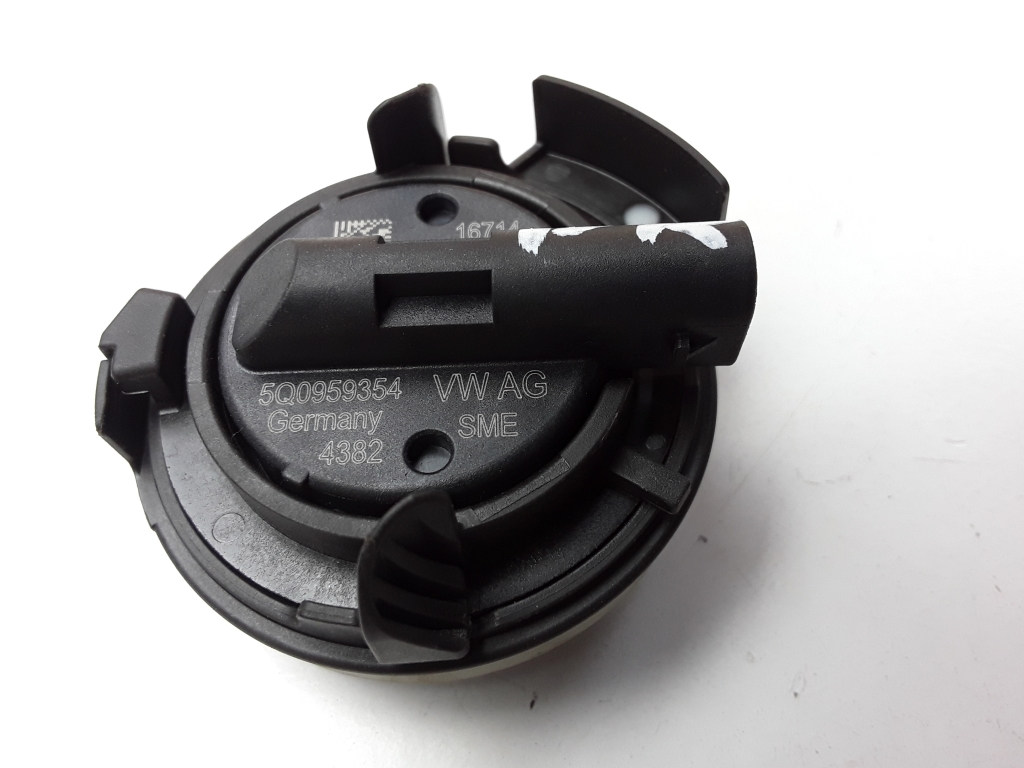 VOLKSWAGEN Golf 7 generation (2012-2024) SRS indikators 5Q0959354 24545856