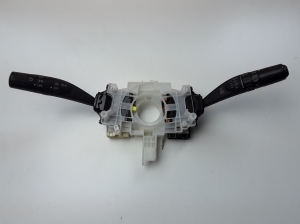 Switch and its parts - 83111FG140