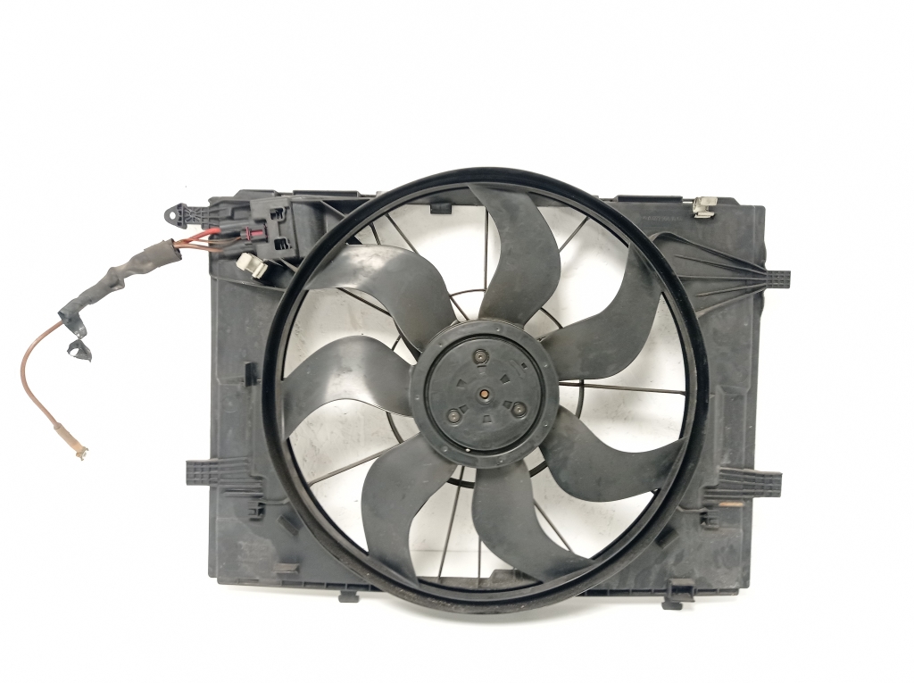 MERCEDES-BENZ C-Class W205/S205/C205 (2014-2023) Engine Cooling Fan Radiator A0999061000 25052224