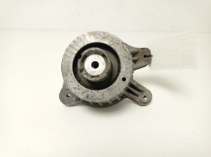 Mercedes Benz C-Class 205 (2014–2021) Mootoripadi A2052406917 - 4