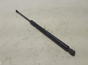 Volkswagen Golf VII (2012–2026) Trunk lid strut 5G6827550C - 3