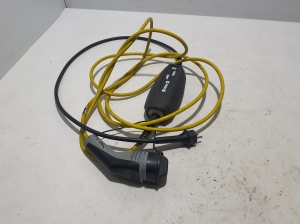  Battery charging cable 