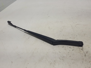 Volkswagen Golf VII (2012–2026) Windshield wiper arm 5G1955409D - 2