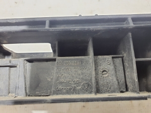 Volkswagen Golf VII (2012–2026) Rear bumper bracket 5G6807863A - 2