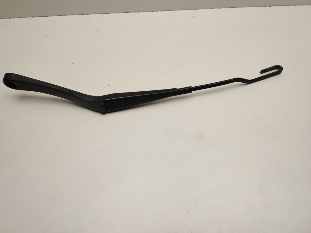 MERCEDES-BENZ C-Class W203/S203/CL203 (2000-2008) Front Wiper Arms A2038200544 24486071