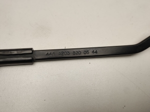 Mercedes Benz C-Class 203 (2000–2007) Wischerarm vorne A2038200544 - 2