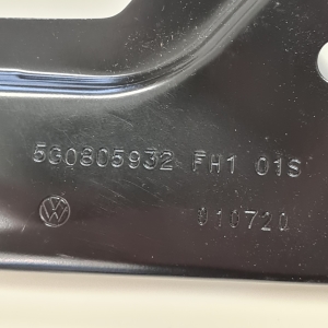 Volkswagen Golf VII (2012–2026) Kühlerhalter 5G0805932 - 3