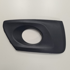  Front bumper fog lamp cover 