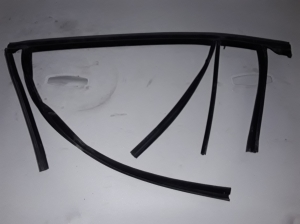 Ford C-MAX (2010–2026) Schiebetürdichtung AM51U25824