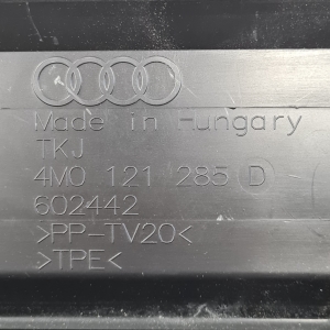 AUDI Q7 (2015–2026) Dzesēšanas radiatora gaisa deflektors 4M0121285D - 4