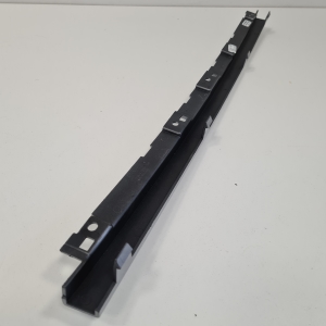 AUDI Q5 (2017–2026) Front bumper trim strip 80A807661A GRU - 5