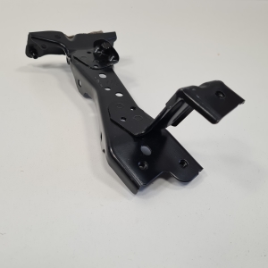 AUDI A3 8V (2012–2020) Front fender bracket 8V0821135C - 3