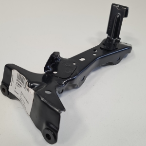 AUDI A3 8V (2012–2020) Front fender bracket 8V0821135C - 5