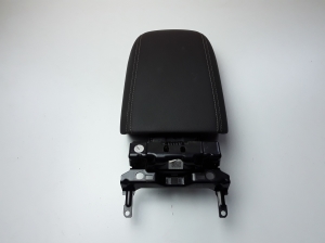 Ford Kuga (2012–2019) Salona konsoles cita detaļa F1C8R045C74AL - 3