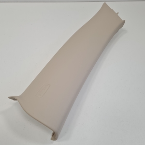 Volkswagen Tiguan (2007–2016) Esipiilari siseviimistlus 5N0867233C 951 - 4