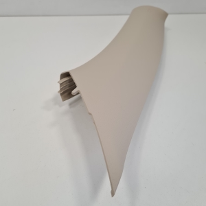 Volkswagen Tiguan (2007–2016) Esipiilari siseviimistlus 5N0867233C 951 - 5
