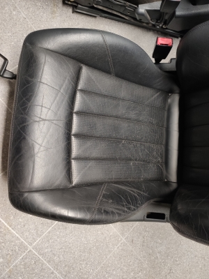 Mercedes Benz C-Class 203 (2000–2007) Interior and its parts - 5