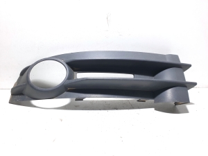 Front bumper fog lamp cover - 2K0853683A
