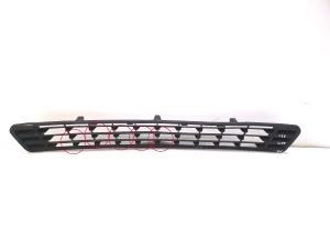 Mercedes Benz C-Class 204 (2007–2014) Priekšējā bampera apakšējā reste A2048850023 - 2