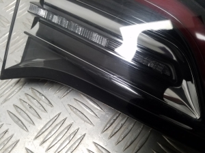 Tesla Model 3 3 (2016–2024) Rückleuchte Heckleuchte innen 1077401 - 4