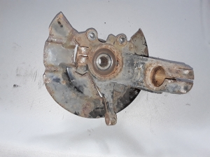 Ford Kuga (2012–2019) Front wheel hub and its parts - 2