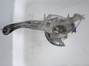 Ford Kuga (2012–2019) Rear wheel hub and its parts - 2