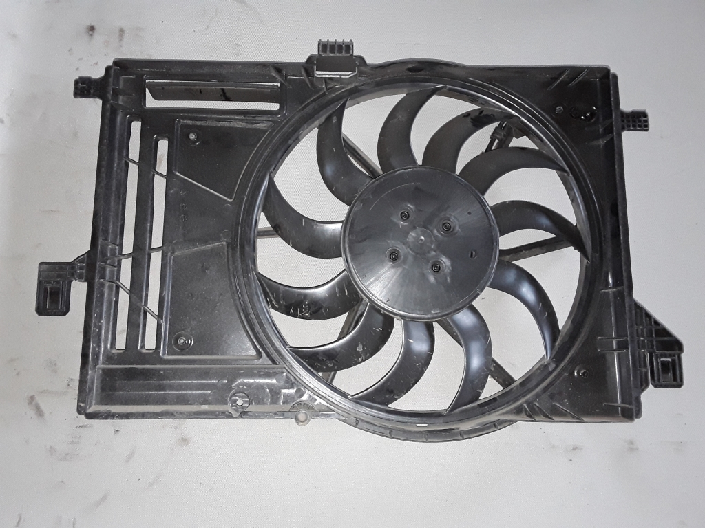 FORD Kuga 2 generation (2013-2020) Engine Cooling Fan Radiator GV618C607BA 24675588