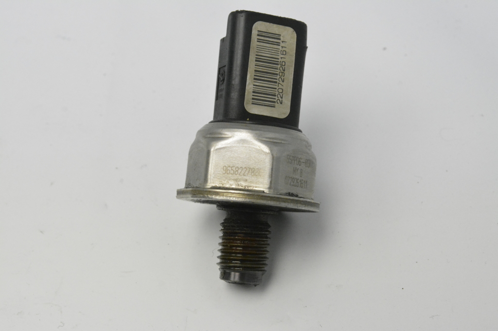 Used Ford SMAX High pressure fuel line sensor 9658227880