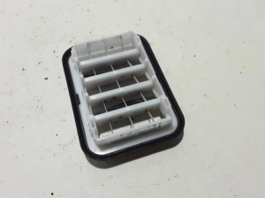   Lüftungsgitter Kotflügel hinten  - 6294012200 
