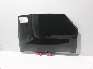 LEXUS NX H20 (2021–2026) Aizmugurējo sānu durvju stikls 6810478050 - 4