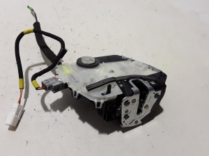 LEXUS NX H20 (2021–2026) Rear side door lock 6905078040 - 2
