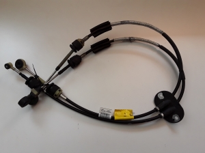 Ford Kuga (2012–2019) Gear shift cable FV4R7E395NB - 2