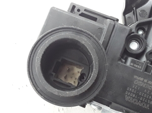 LEXUS NX H20 (2021–2026) Aizmugurējo durvju logu pacēlājs 6980478010 - 2