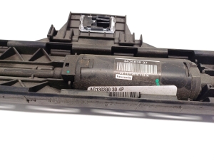Tesla Model S S (2012–2026) Stellmotor elektrische Sitzverstellung AG130390304P - 2