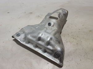 LEXUS NX H20 (2021–2026) Summuti kuumakaitse 1716825040 - 2