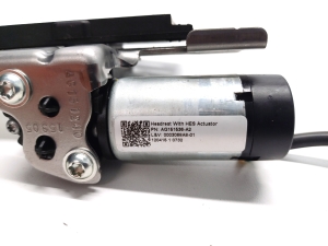 Tesla Model X X (2015–2026) Stellmotor elektrische Sitzverstellung AG151536-A2 - 4