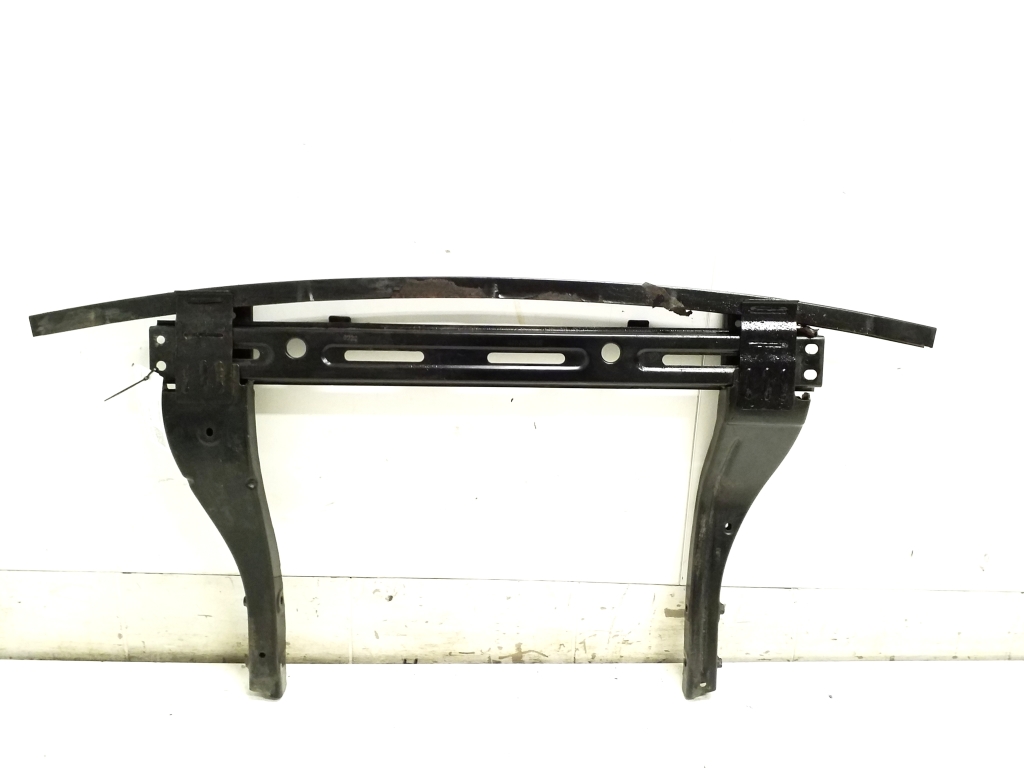 Dacia Spring (2021–2026) Radiator bracket 625300789R Dacia Spring (2021–2026) Radiator bracket 625300789R