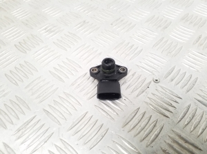 Hyundai Santa Fe (2012–2018) Air pressure sensor 392002F000 - 2