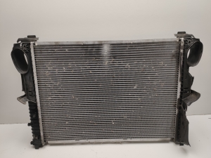   Cooling radiator 