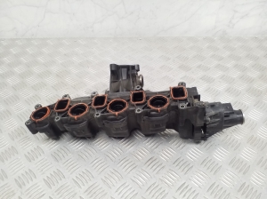  Intake manifold 