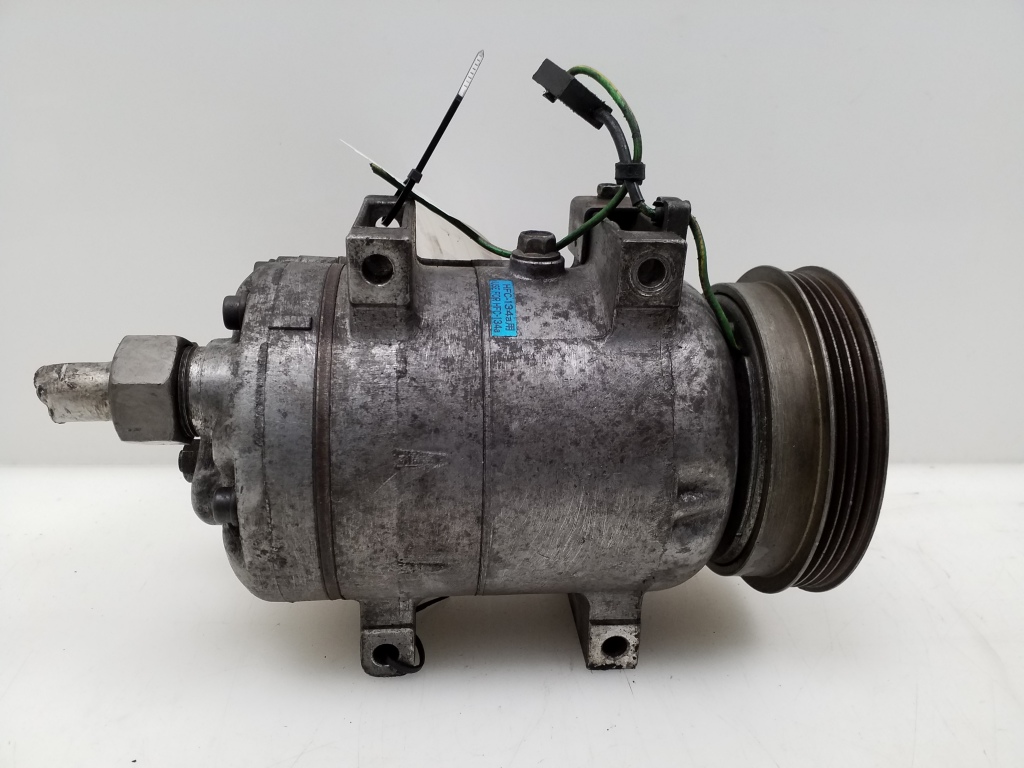 Used Volkswagen Passat Air conditioner compressor 8D0260805