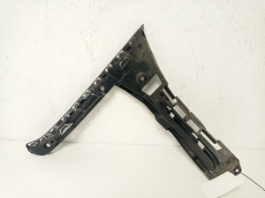  Rear bumper bracket 